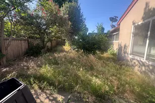 127 Glenville Cir, Sacramento, CA 95826 - Photo 15