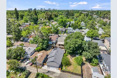 3025 7th Avenue, Sacramento, CA 95817 - Photo 49