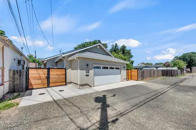 3025 7th Avenue, Sacramento, CA 95817 - Photo 9