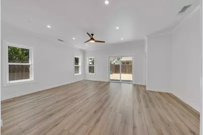 3025 7th Avenue, Sacramento, CA 95817 - Photo 17