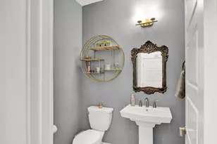 8985 Upbeat Wy, Elk Grove, CA 95757 - Photo 13
