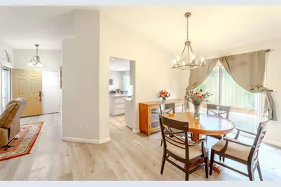 7044 Plume Way, Elk Grove, CA 95758 - Photo 9