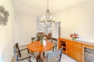 7044 Plume Way, Elk Grove, CA 95758 - Photo 11