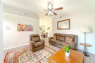 7044 Plume Way, Elk Grove, CA 95758 - Photo 5