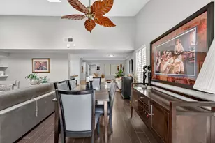 11 Park W Ct, Sacramento, CA 95831 - Photo 15
