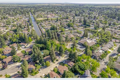 11 Park West Court, Sacramento, CA 95831 - Photo 47