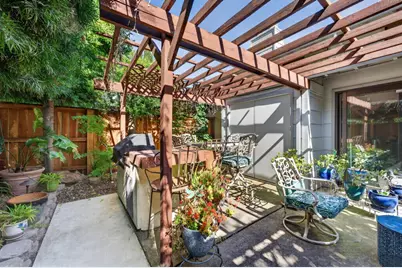 11 Park West Court, Sacramento, CA 95831 - Photo 31