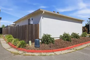 1974 Manchester Dr, Marysville, CA 95901 - Photo 33