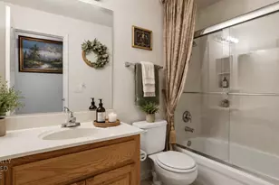 2271 Robert Gabriel Dr, Tracy, CA 95377 - Photo 23