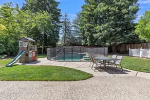 1856 Ridgeview Dr, Roseville, CA 95661 - Photo 31