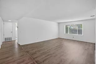6129 Kifisia Way, Fair Oaks, CA 95628 - Photo 9