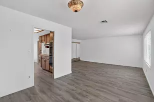 6129 Kifisia Way, Fair Oaks, CA 95628 - Photo 15
