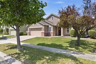 2110 Bidwell Bar Dr, Plumas Lake, CA 95961 - Photo 3