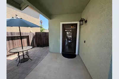879 Wallace Drive, Woodland, CA 95776 - Photo 5
