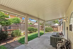 8992 Panamint Ct, Elk Grove, CA 95624 - Photo 41