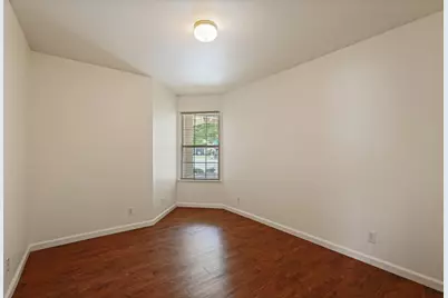 8992 Panamint Court, Elk Grove, CA 95624 - Photo 21