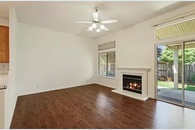 8992 Panamint Court, Elk Grove, CA 95624 - Photo 17