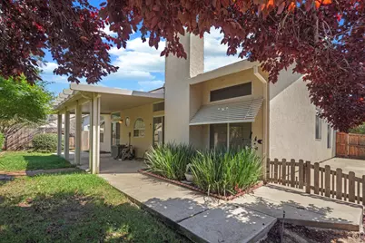 8992 Panamint Court, Elk Grove, CA 95624 - Photo 33