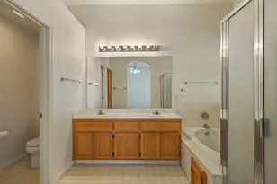 8992 Panamint Ct, Elk Grove, CA 95624 - Photo 31