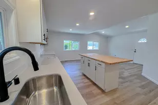 Eureka Ln, Sacramento, CA 95842 - Photo 19