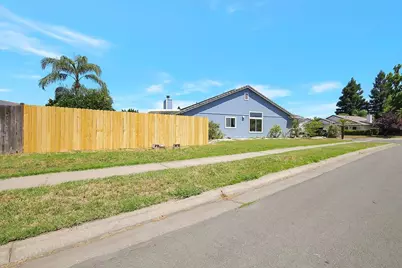 1898 White Oak, Yuba City, CA 95991 - Photo 7