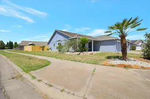 1898 White Oak, Yuba City, CA 95991 - Photo 5