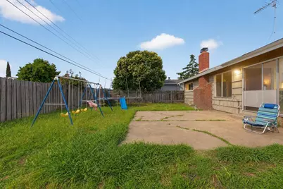 7033 3rd Pkwy, Sacramento, CA 95823 - Photo 13
