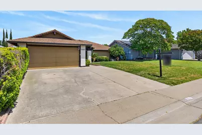 9517 Helio Drive, Sacramento, CA 95827 - Photo 3