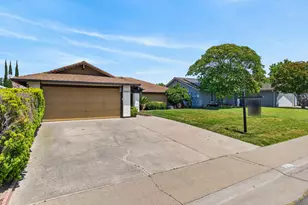 9517 Helio Dr, Sacramento, CA 95827 - Photo 3