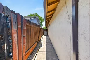 9517 Helio Dr, Sacramento, CA 95827 - Photo 47