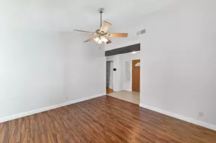 9517 Helio Dr, Sacramento, CA 95827 - Photo 9