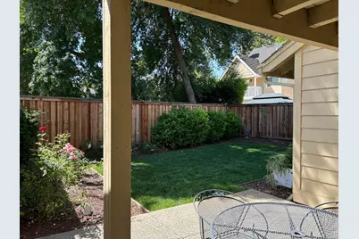 1067 Rio Cidade Way, Sacramento, CA 95831 - Photo 33