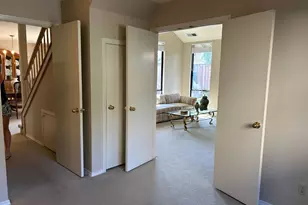 1067 Rio Cidade Way, Sacramento, CA 95831 - Photo 13