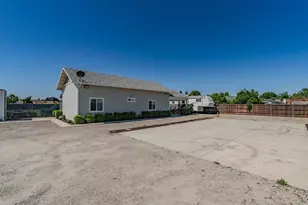 1941 N Main St, Manteca, CA 95336 - Photo 63