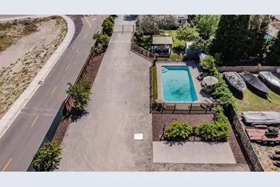 1941 N Main Street, Manteca, CA 95336 - Photo 77