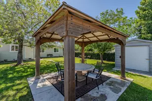 1941 N Main St, Manteca, CA 95336 - Photo 77