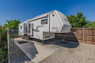 1941 N Main St, Manteca, CA 95336 - Photo 61