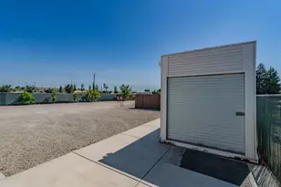 1941 N Main St, Manteca, CA 95336 - Photo 67
