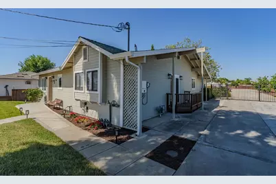 1941 N Main Street, Manteca, CA 95336 - Photo 7