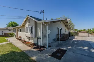 1941 N Main St, Manteca, CA 95336 - Photo 9
