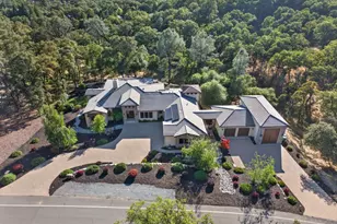 23310 Darkhorse Dr, Auburn, CA 95602 - Photo 5