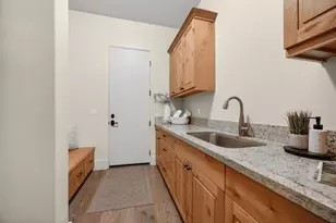 23310 Darkhorse Dr, Auburn, CA 95602 - Photo 43
