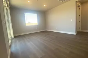 1265 McCabe Cir, Galt, CA 95632 - Photo 5