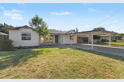 234 S Lee Avenue, Oakdale, CA 95361 - Photo 1