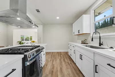 234 S Lee Avenue, Oakdale, CA 95361 - Photo 11