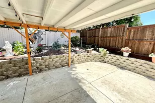 6844 Duckling Way, Sacramento, CA 95842 - Photo 7