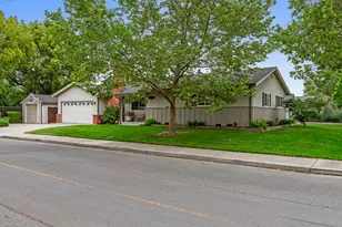 550 Bell St, Turlock, CA 95380 - Photo 3