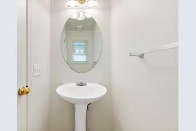 2305 Fidelia Court, Stockton, CA 95210 - Photo 11