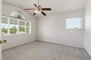 2305 Fidelia Ct, Stockton, CA 95210 - Photo 21