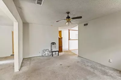 6836 Burdett Way, Sacramento, CA 95823 - Photo 13